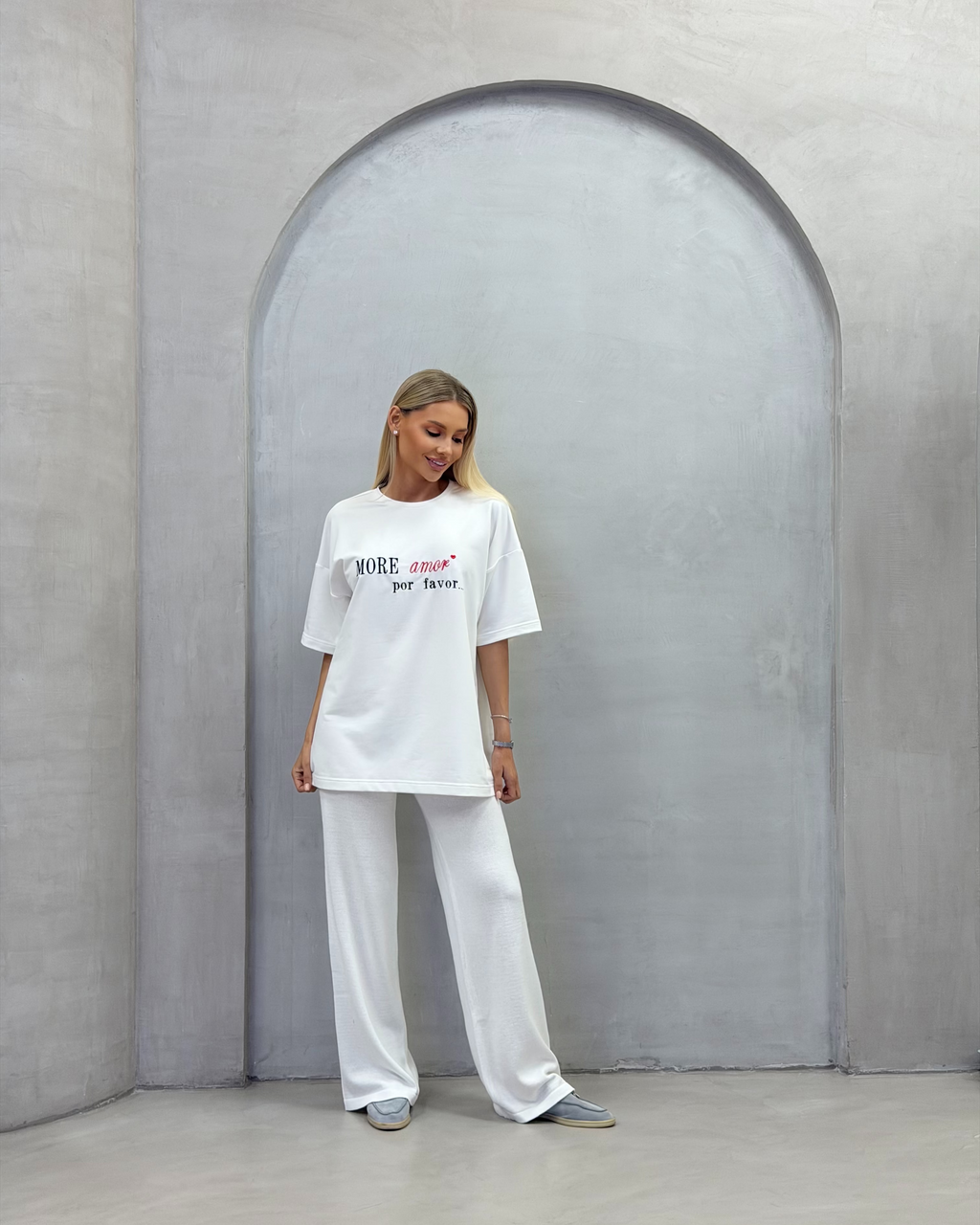 White t-shirt Amore